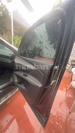 CẦN BÁN XE HIỆU PEUGEOT AT 7 CHỔ CHÍNH CHỦ ĐỜI 3-2022 MÀU ĐEN
