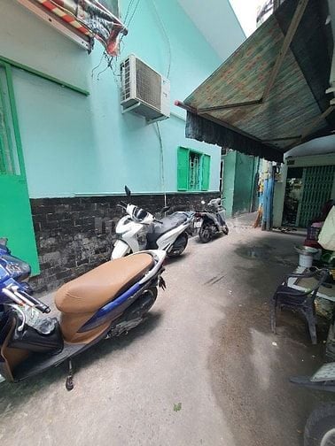 325a/11 nguyễn duy dương f4 q10 / 3x5.5