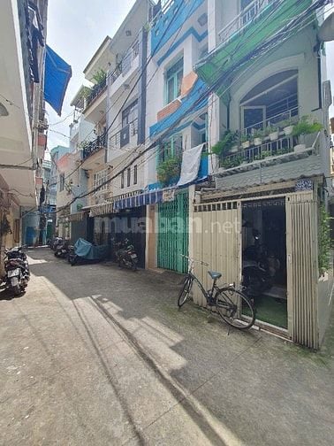 325a/11 nguyễn duy dương f4 q10 / 3x5.5