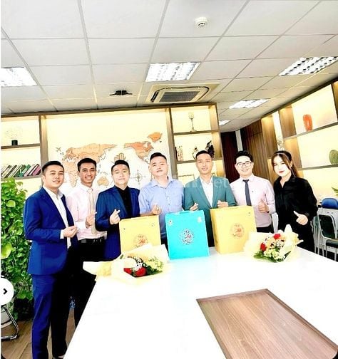 TẠI ĐÂY CÓ CÔNG VIỆC NGON HƠN NYC LƯƠNG ĐỘT PHÁ-TƯ DO PHÁT TRIỂN