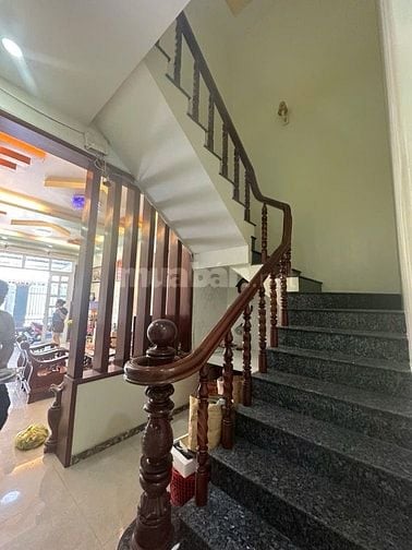 Bán nhà mặt tiền khu sao mai tp bến tre