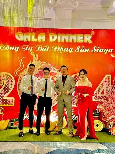 TẠI ĐÂY CÓ CÔNG VIỆC NGON HƠN NYC LƯƠNG ĐỘT PHÁ-TƯ DO PHÁT TRIỂN