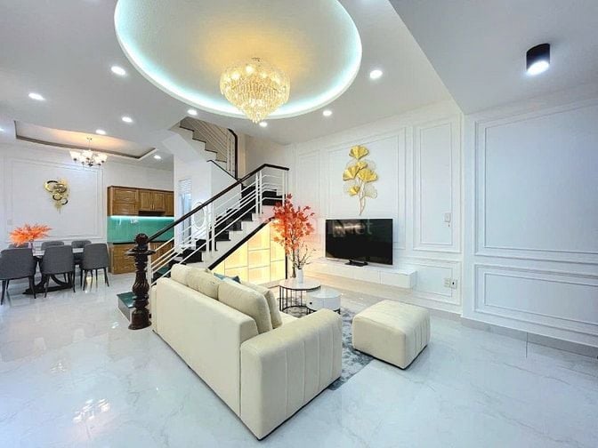 Bán nhà 45,2m2 giá 2 tỷ 050 triệu đường Đoàn Văn Bơ, phường 14, quận 4