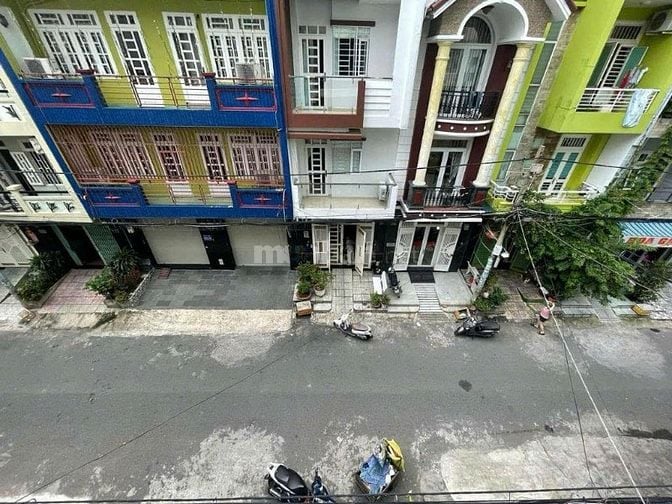 Nhà MT khu Bình Phú đường số 74 DT 4x15m 2 lầu , giá 15 triệu
