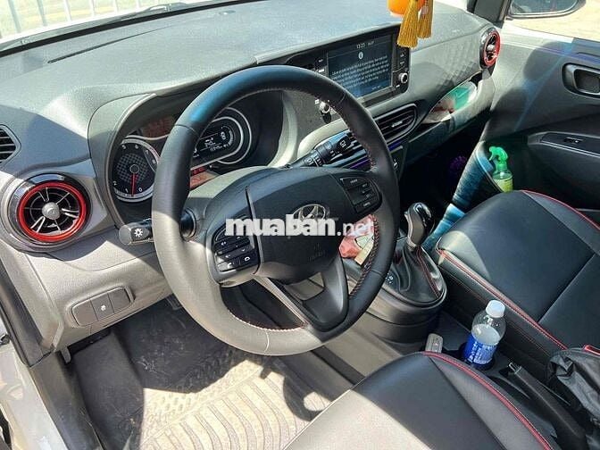 Hyundai Grand i10 2023 1.2 AT Full