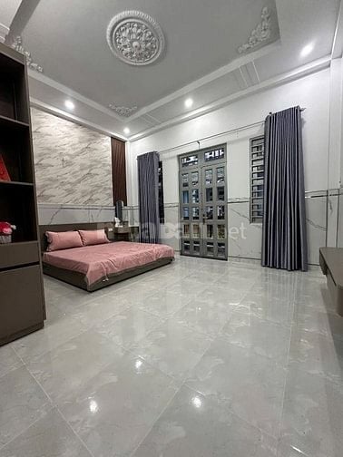 Đi nước ngoài định cư bán gấp nhà ở mặt tiền đường Nguyễn Công Trứ, ph