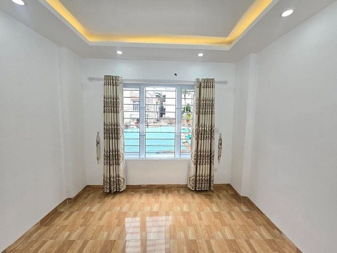 NHÀ 4 TẦNG-33M– KIẾN HƯNG – HÀ ĐÔNG – GIÁ CHỈ 5.55 TỶ -GẦN PHỐ 