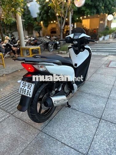 sh 125i sm5005 2011 trắng sporty zin chưa rớt đầu