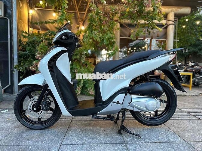 sh 125i sm5005 2011 trắng sporty zin chưa rớt đầu