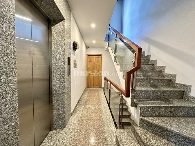 HẺM XE HƠI GIÁP Q1- NGAY PHAN VĂN HÂN- 100m2- 5 TẦNG- 17 TỶ TL