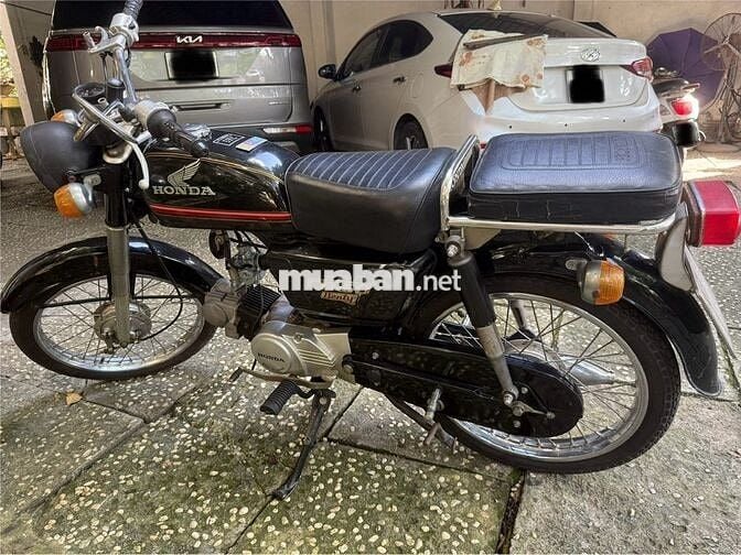 Honda CD50 Bently gọn đẹp như hình đi cafe chill