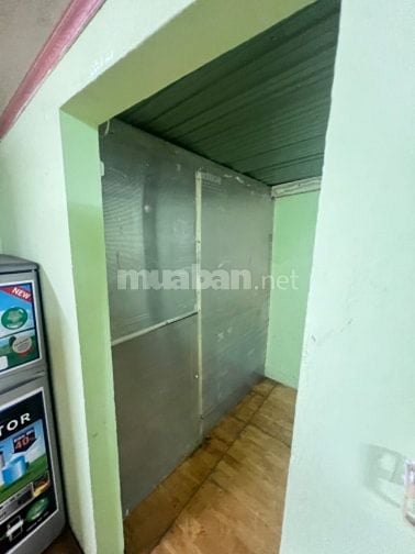 CHO THUÊ NHÀ NGUYÊN CĂN – TRUNG TÂM QUẬN 1 – CHỈ 6 TRIỆU/THÁNG