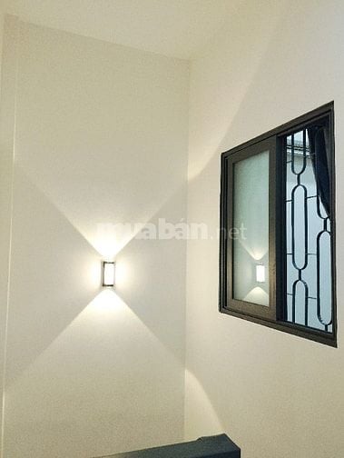 Bán nhà đường Nguyễn Kiệm thuận tiện di chuyển Sân Bay Quốc Tế