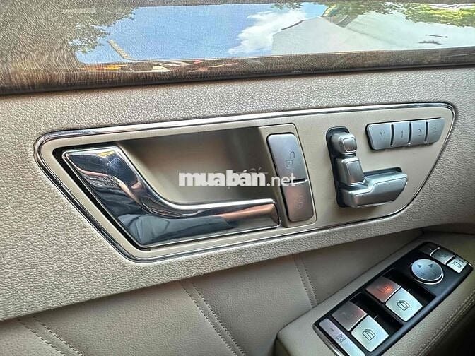 Mercedes Benz E300 2010 Elegance 1 chủ từ đầu