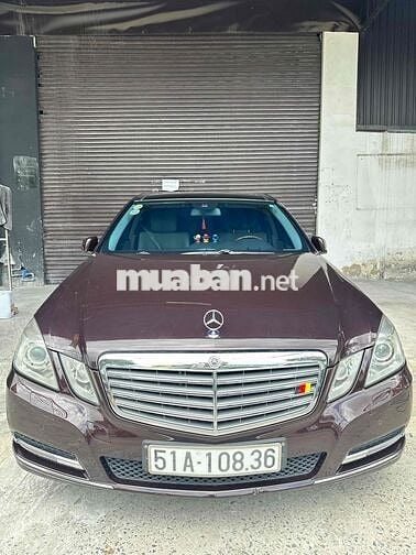 Mercedes Benz E300 2010 Elegance 1 chủ từ đầu