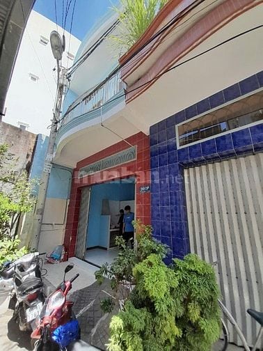 Chính chủ bán nhà đúc thật cách quận 5 2 phút  đi xe máy
