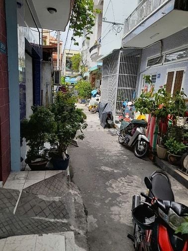 Chính chủ bán nhà đúc thật cách quận 5 2 phút  đi xe máy
