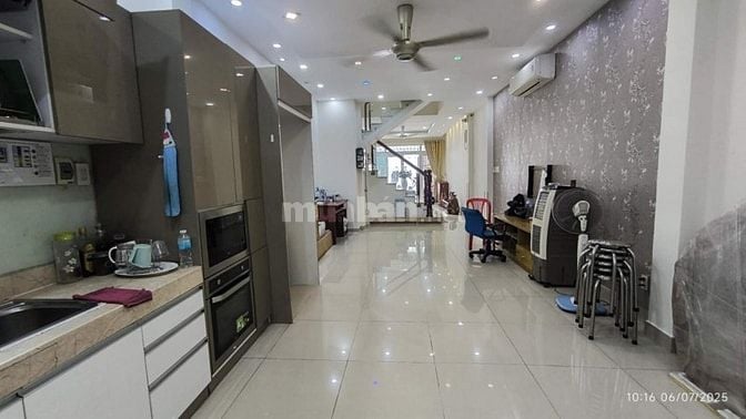 Nhà 4 tầng BTCT 82m2 sổ A4 - Tân Sơn Nhì giá 8,5 tỷ TL - HXH 4m 