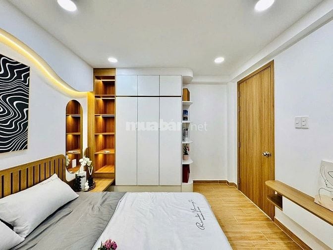 Nhà 2 lầu tuyệt đẹp Cao Cấp hẻm Bùi Quang Là, P12, Q.Gò Vấp.