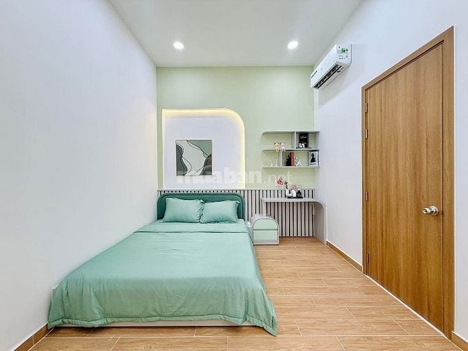 Nhà 2 lầu tuyệt đẹp Cao Cấp hẻm Bùi Quang Là, P12, Q.Gò Vấp.