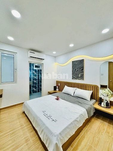 Nhà 2 lầu tuyệt đẹp Cao Cấp hẻm Bùi Quang Là, P12, Q.Gò Vấp.