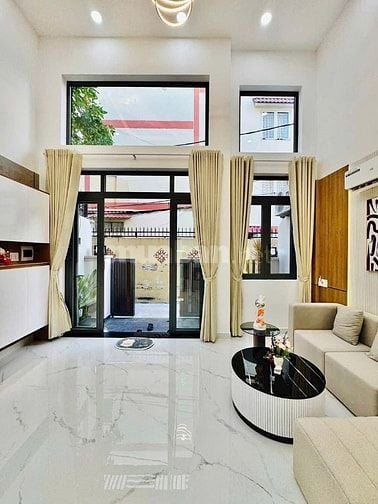 Nhà 2 lầu tuyệt đẹp Cao Cấp hẻm Bùi Quang Là, P12, Q.Gò Vấp.