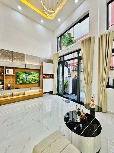 Nhà 2 lầu tuyệt đẹp Cao Cấp hẻm Bùi Quang Là, P12, Q.Gò Vấp.