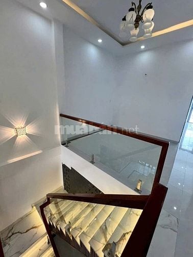 MUA NHANH BÁN NHANH NHÀ HOA LAN, P7, PHÚ NHUẬN GIÁ 3,950 TỶ/64M2