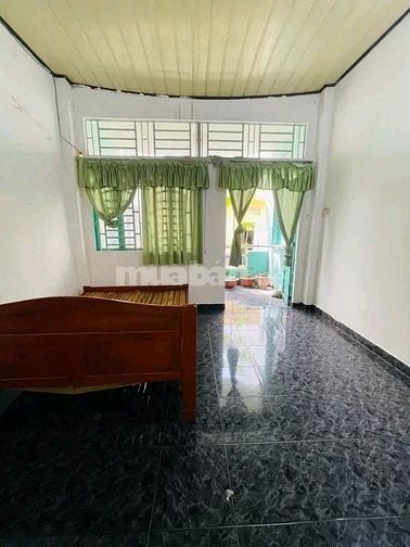 Kẹt vốn bán nhà Huỳnh Tấn Phát, Tân Thuận Đông, Quận 7.Giá 2,1 tỷ/60m2