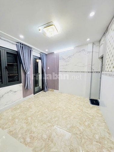Bán nhà ngay Lê Văn Sỹ, Phú Nhuận. Giá: 2 tỷ 310tr, sổ hồng riêng