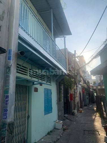 NHÀ SÁT MẶT TIỀN TRƯỜNG SA - GIÁP QUẬN 1 CHỈ 2.45 TỶ CHỦ CẦN BÁN