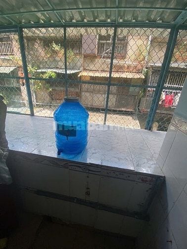Cho thuê nhà CC Ngô Gia Tự, 4tr8, 45m2 vào o ngay