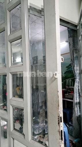 Cần bán gấp căn nhà trong hình