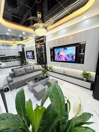 Chủ bần bán nhà Trần Khát Chân, DT 30m 4 tầng MT 3.5m giá rẻ 5.68 tỷ 