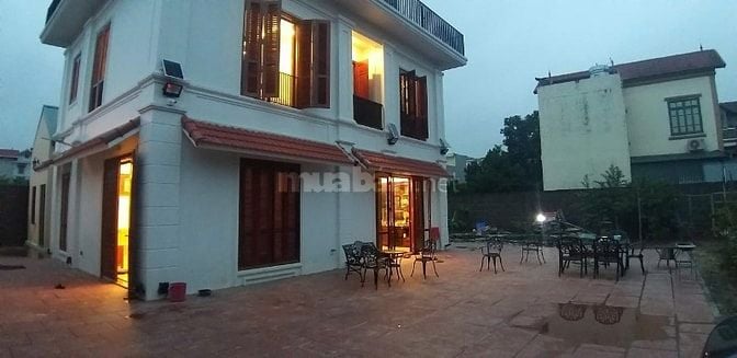 🎉 Cho Thuê Biệt Thự sân vườn 3 Tầng Siêu Đẹp Tại Cự Khối – Long Biên 