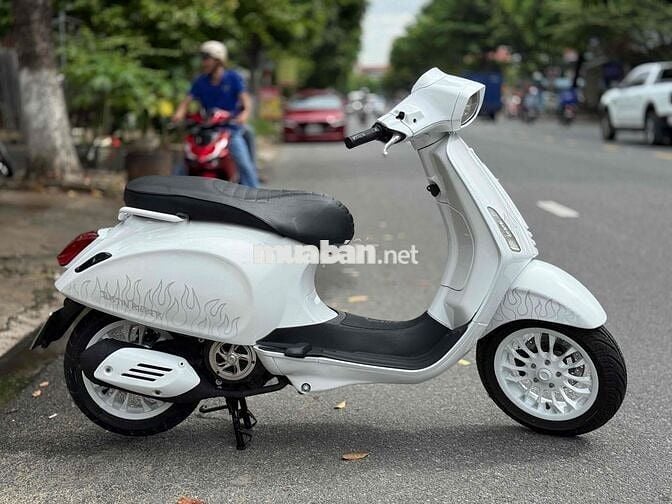 🔆 Vespa Sprint 2016 Justin Bieber siêu đẹp .CÓ GÓP
