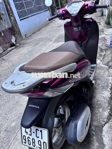 Cần bán xe Sh model 2020- tình trạng mới keng