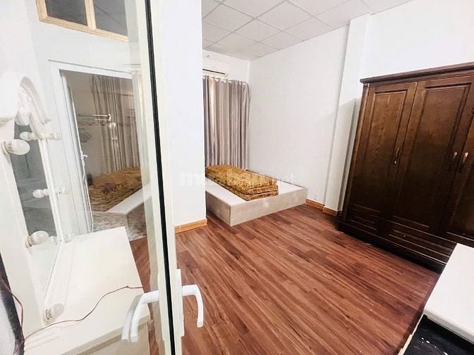 Bán nhà hẻm xe tải Nguyễn Quý Yêm, Bình Tân, 4x20m, nội thất đầy đủ