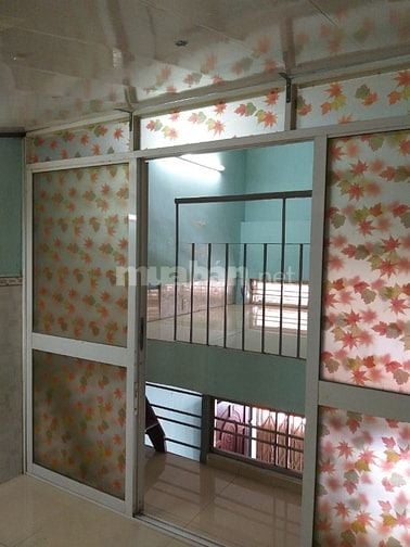 Bán nhà đẹp C.cư Q5 giá rẻ 60m2,lầu 3 thang bộ,gần BX Chợ Lớn tặng 2ML
