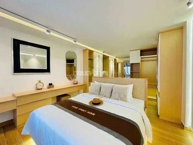 Đi nước ngoài định cư bán gấp nhà ở đường Trần Hưng Đạo, phường Cầu Ôn
