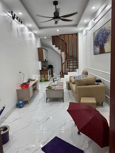 Bán nhà Xuân Đỉnh 40m, 5 tầng, oto đỗ cửa, tặng full nội thất!