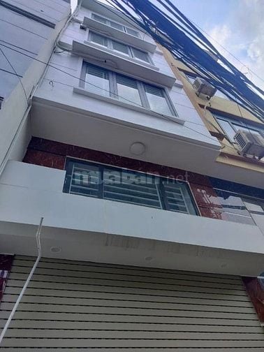 Cần bán gấp căn Trần Phú, p4, quận 5 giá 4tỷ350tr đi lại thoải mái