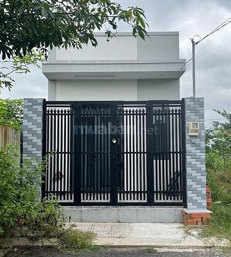 🏡 Chính chủ bán nhà mới xây – KDC Việt Nhân, đường số 8, P. Long Phướ