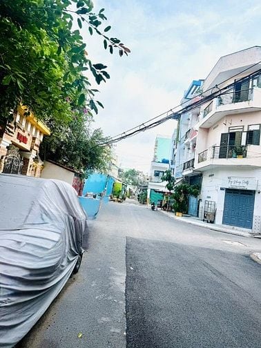 Bán nhà 3.5 tấm Khu dân cư Nam Hùng Vương, mặt tiền đẹp, giá tốt