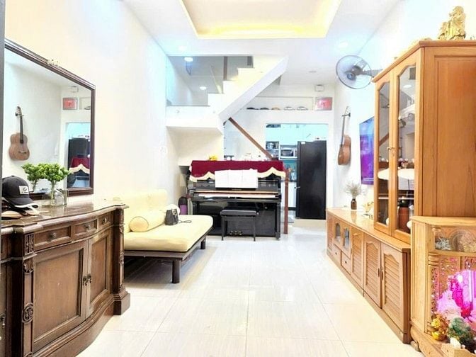 Chủ kẹt tiền bán nhà Đường số 10  Hiệp Bình Chánh ,