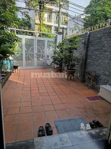 CHÍNH CHỦ CẦN BÁN NHÀ NGUYÊN CĂN – ĐẸP, KIÊN CỐ, VỊ TRÍ THUẬN TIỆN!