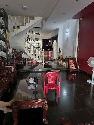 CHÍNH CHỦ CẦN BÁN NHÀ NGUYÊN CĂN – ĐẸP, KIÊN CỐ, VỊ TRÍ THUẬN TIỆN!