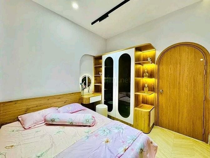 Kẹt vốn bán gấp nhà Hoa Sứ, p.2, Phú Nhuận. Giá 3,69 tỷ/57m2, hẻm 5m