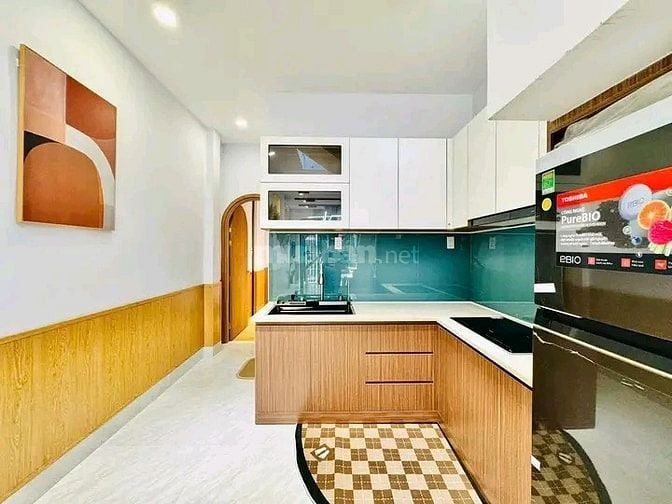 Kẹt vốn bán gấp nhà Hoa Sứ, p.2, Phú Nhuận. Giá 3,69 tỷ/57m2, hẻm 5m