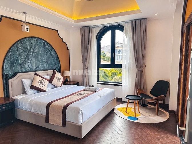 Khách Sạn 38 Phòng Quận 1 Giá 145 Tỷ 